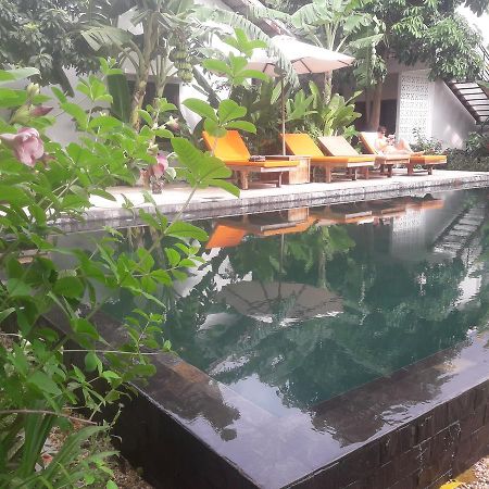 The Orientation Lodge Siem Reap Exterior photo