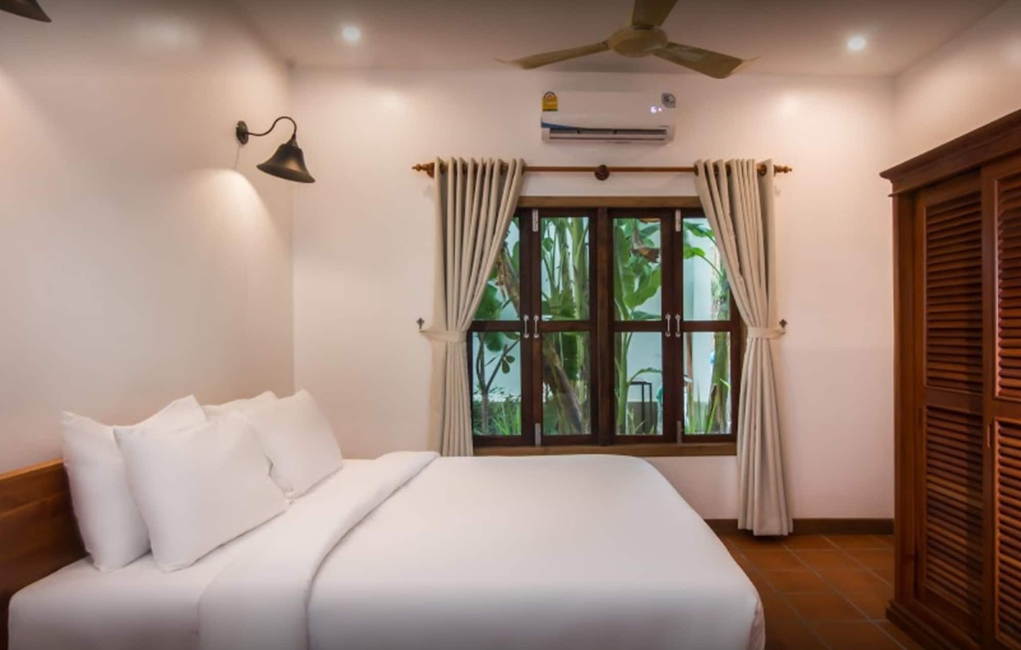The Orientation Lodge Siem Reap Exterior photo